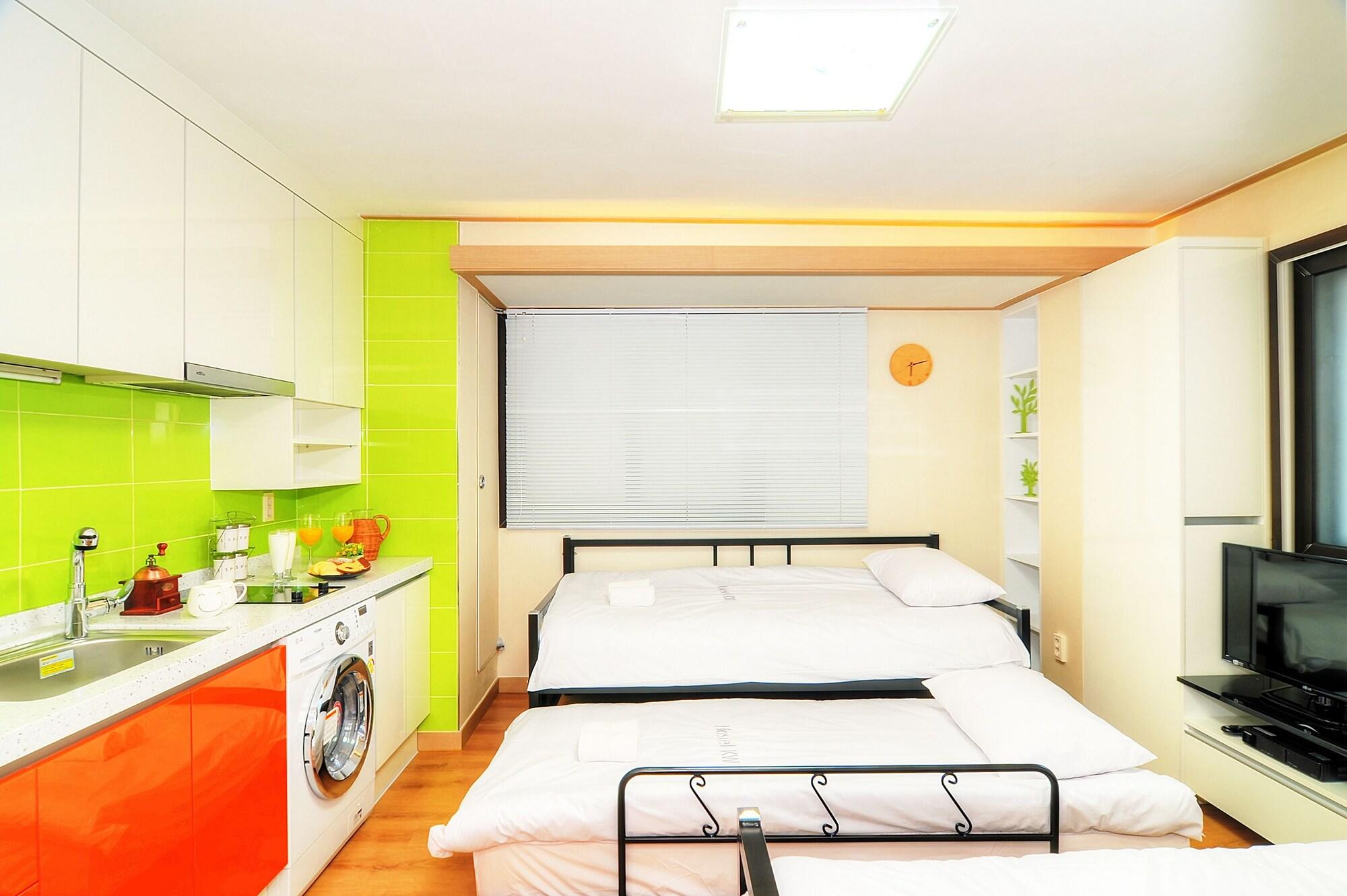 Hostel KW Sinsa Seoul Exterior foto